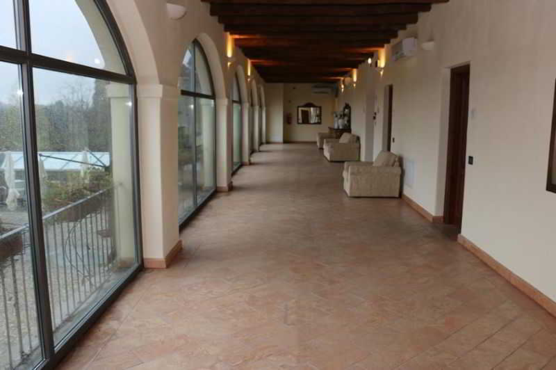 Hotel Cascina Canova Uggiate Extérieur photo