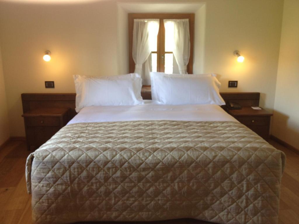 Hotel Cascina Canova Uggiate Chambre photo