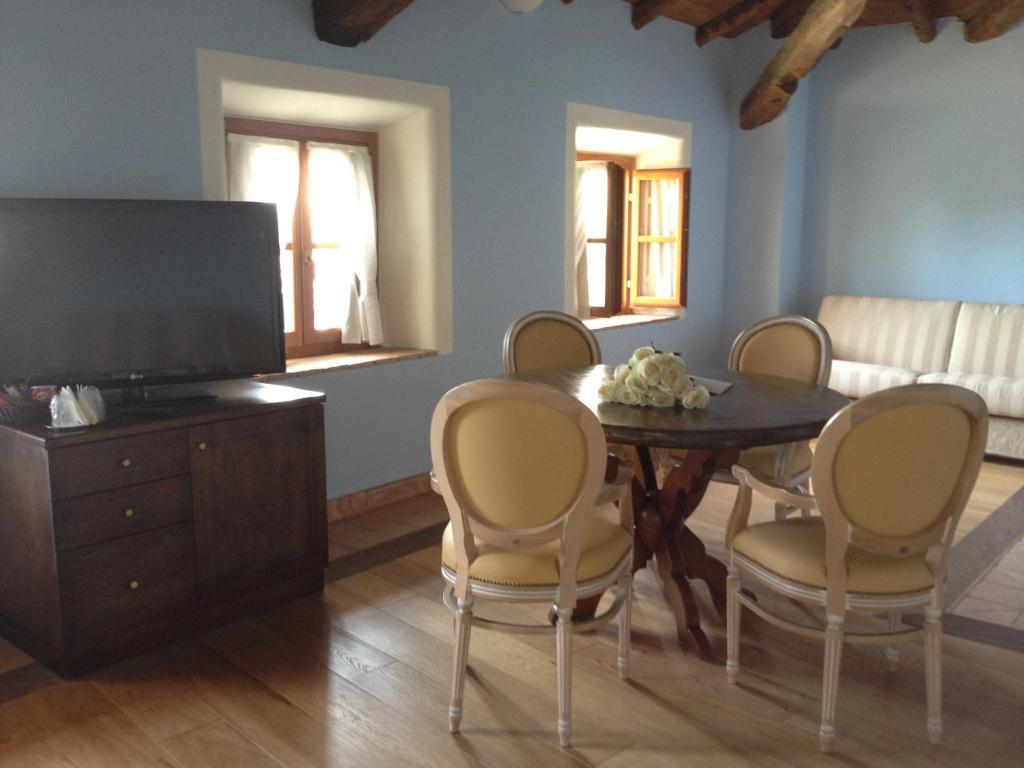 Hotel Cascina Canova Uggiate Chambre photo